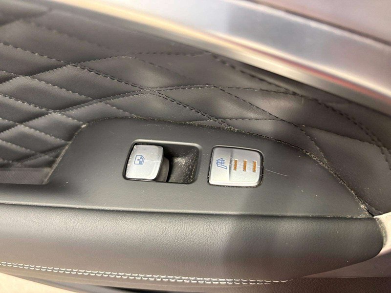 2019 Genesis G70 2.0T Prestige
