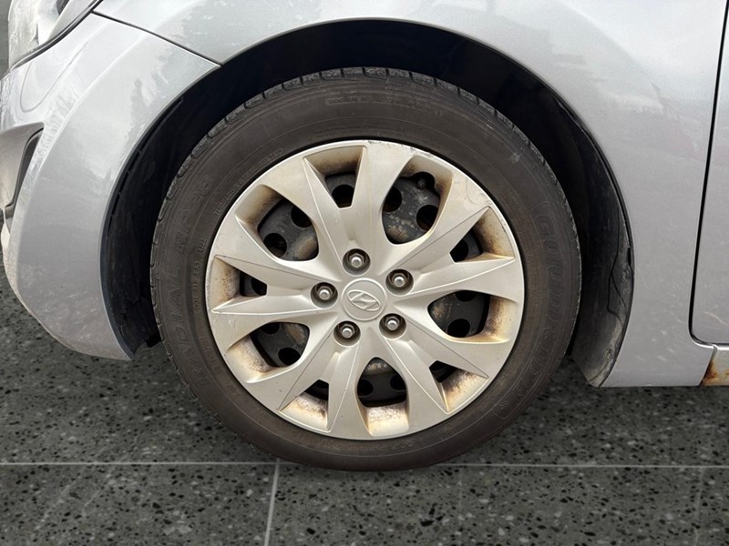 2015 Hyundai Elantra GL (A6)