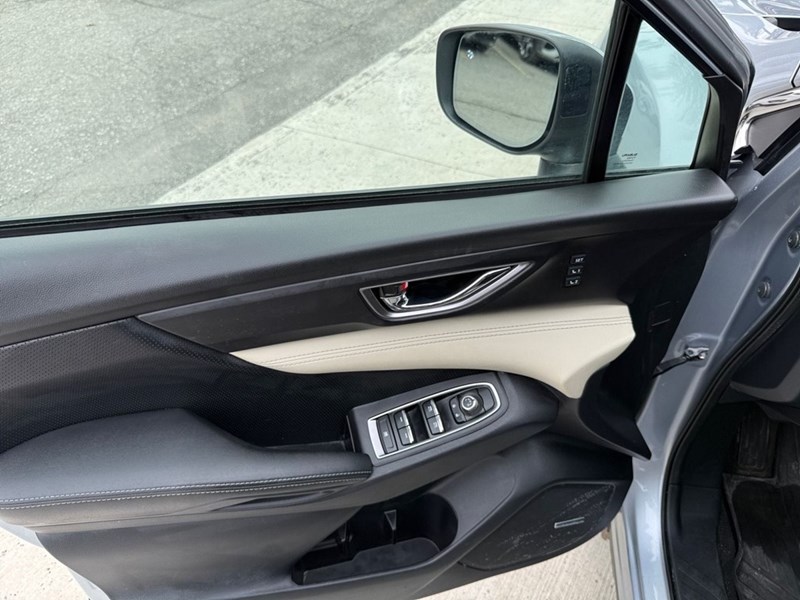 2022 Subaru Ascent Limited 8-Passenger (CVT)