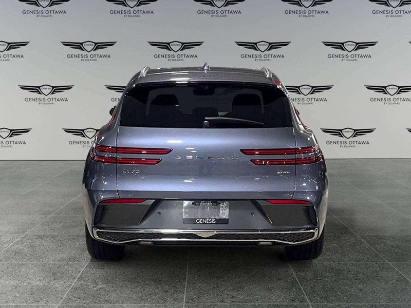 2026 Genesis GV70 2.5T Prestige