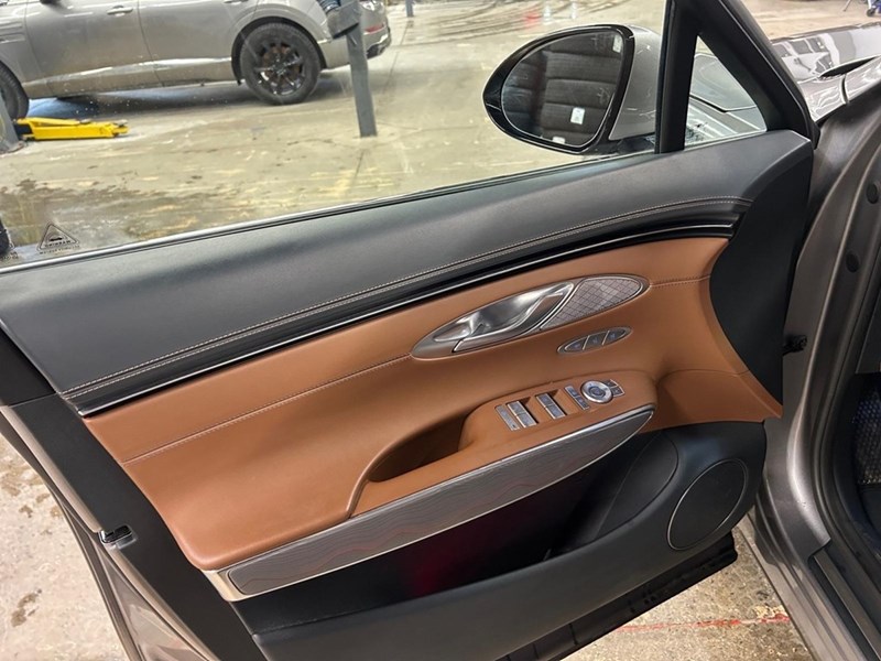 2022 Genesis GV70 2.5T Advanced