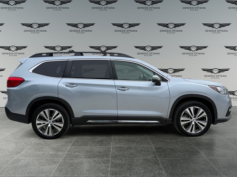 2022 Subaru Ascent Limited 8-Passenger (CVT)