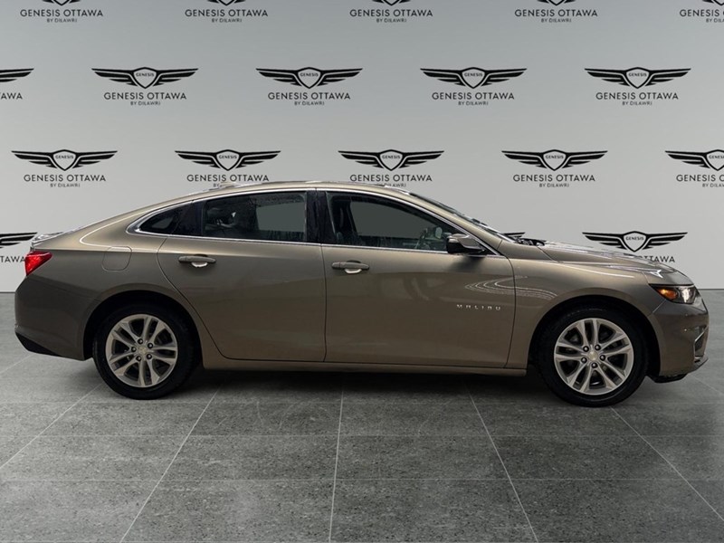 2017 Chevrolet Malibu Hybrid Base