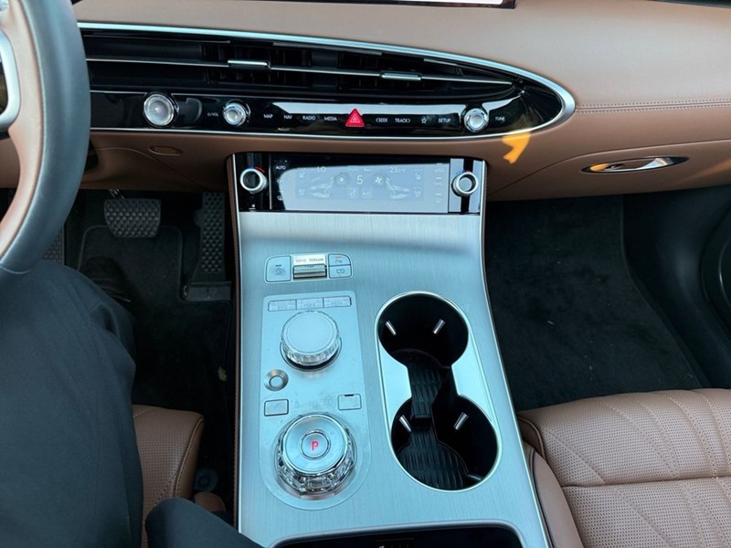 2026 Genesis GV70 2.5T Prestige