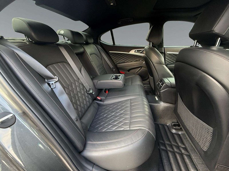 2020 Genesis G70 3.3T Sport