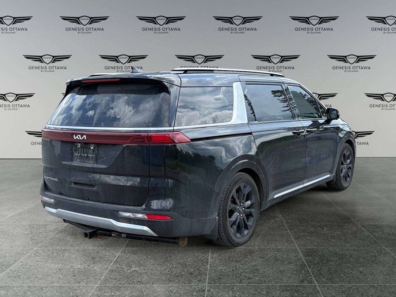 2022 Kia Carnival SX