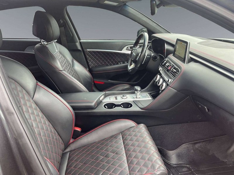 2019 Genesis G70 3.3T Sport