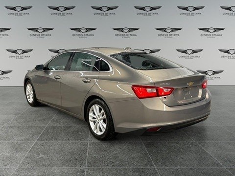 2017 Chevrolet Malibu Hybrid Base