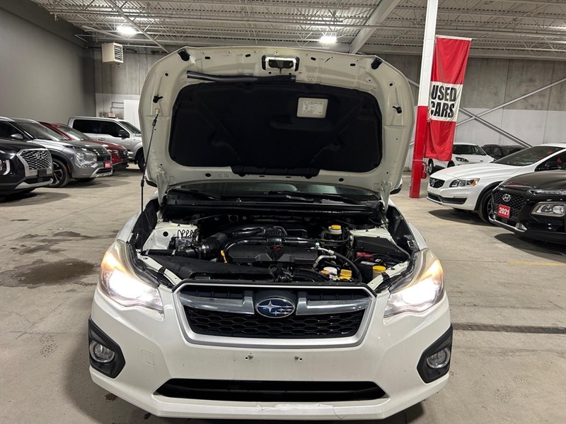 2013 Subaru Impreza 2.0i Limited Package (CVT)