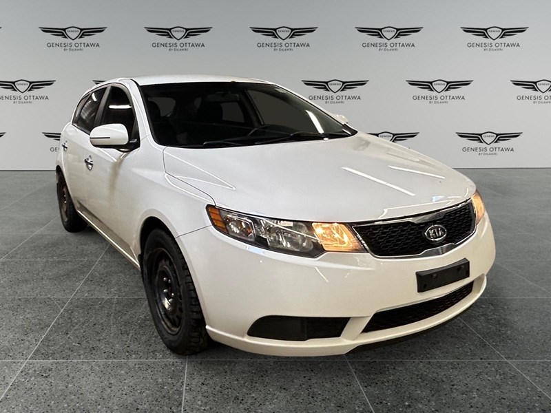 2012 Kia Forte5 2.0L EX (A6)