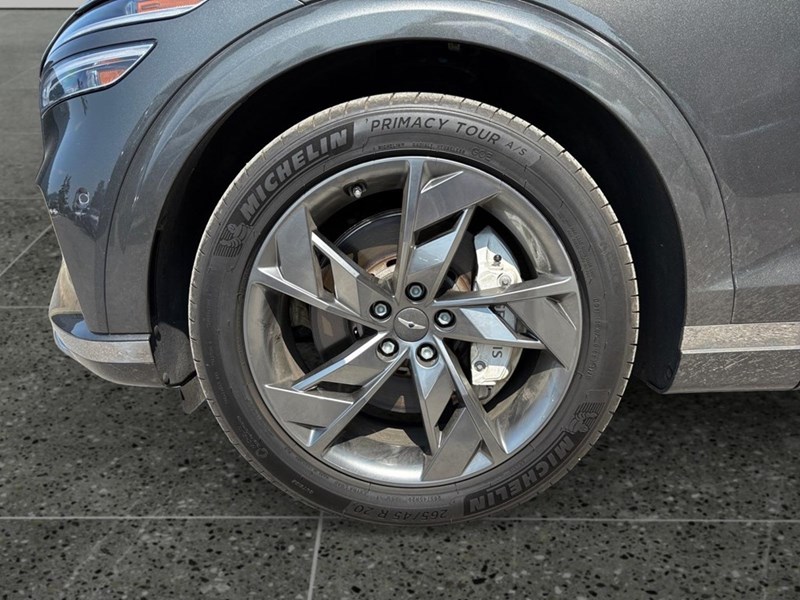 2025 Genesis Electrified GV70 Prestige