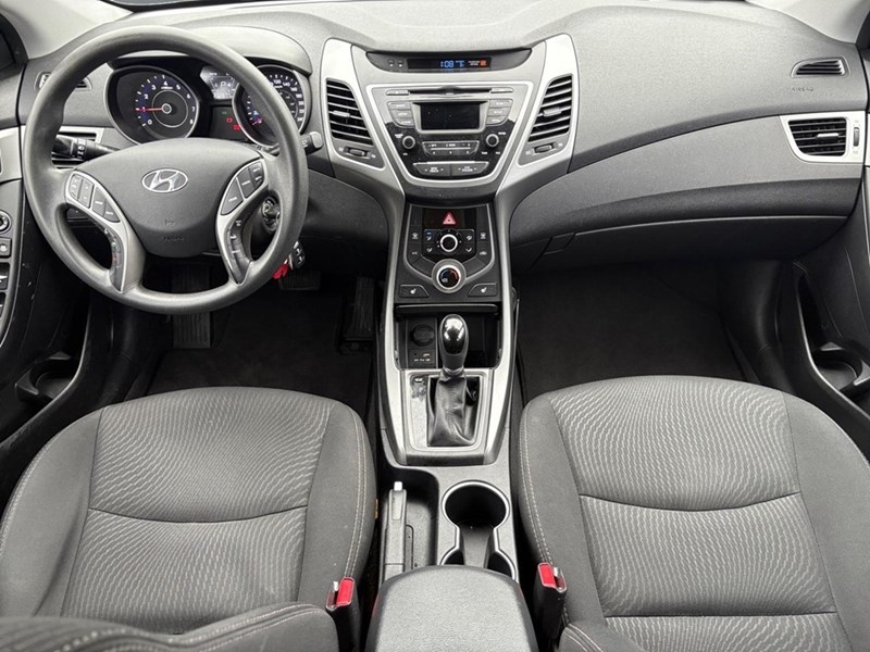 2015 Hyundai Elantra GL (A6)