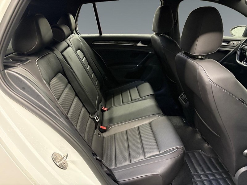 2019 Volkswagen Golf R 2.0 TSI (DSG)