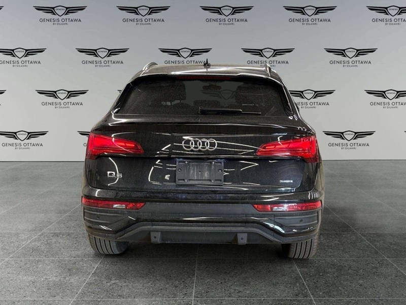 2022 Audi Q5 45 Technik