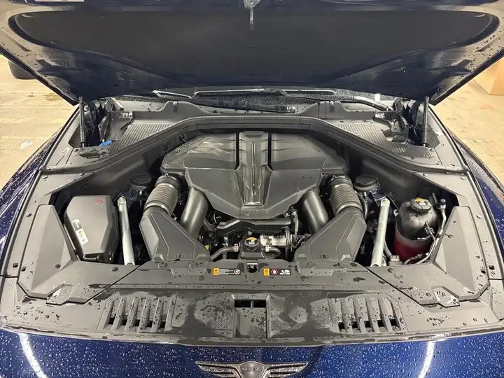 2025 Genesis GV80 3.5T Advanced w/Tech Pkg 7P