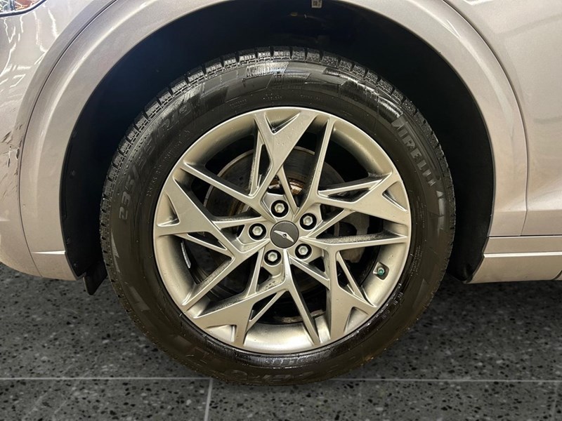 2022 Genesis GV70 2.5T Advanced