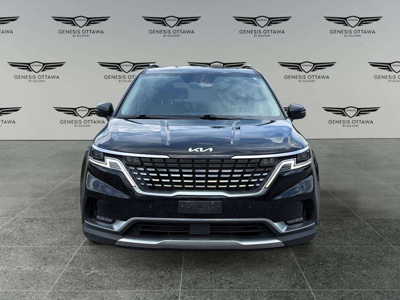 2022 Kia Carnival SX