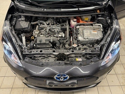 2018 Toyota Prius c Base