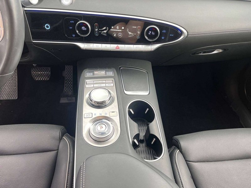 2025 Genesis GV70 2.5T Advanced Plus