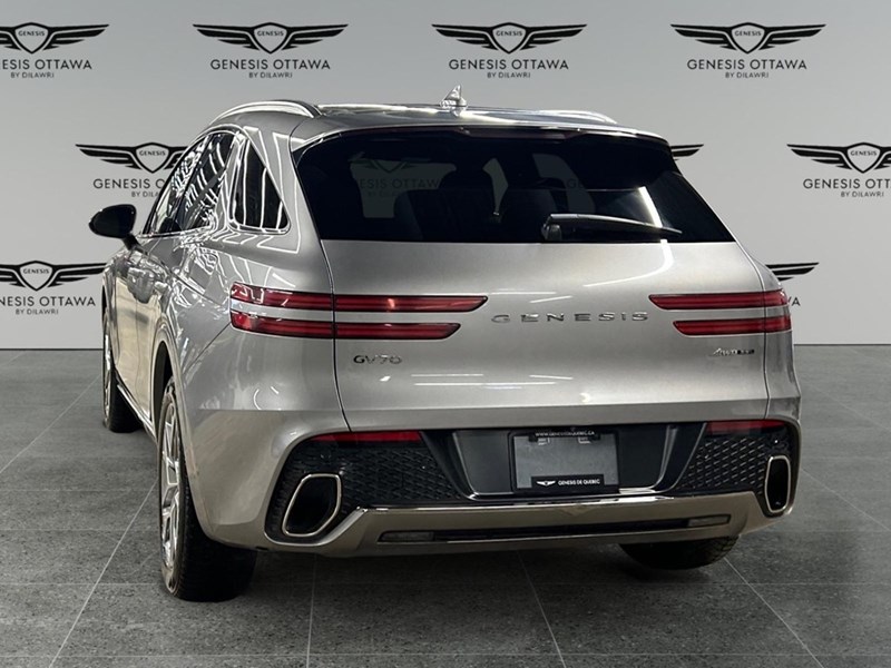 2022 Genesis GV70 2.5T Advanced