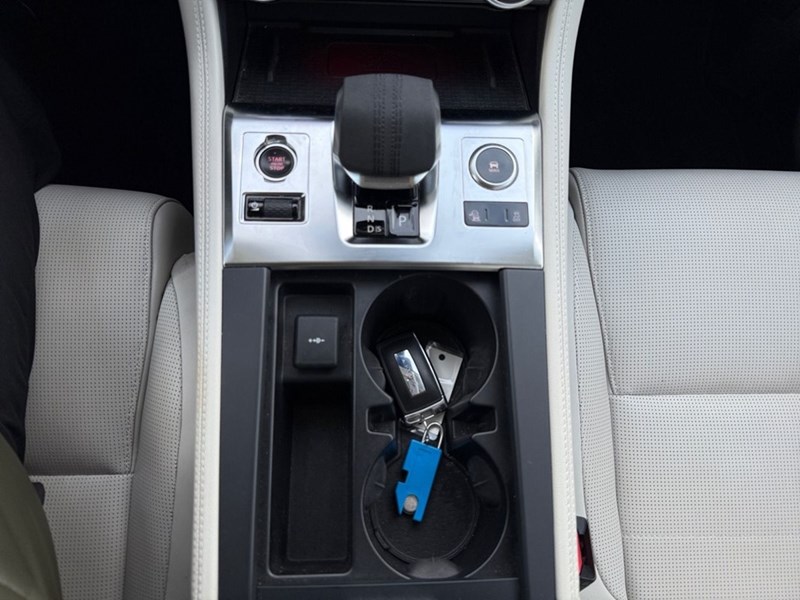 2022 Jaguar F-PACE P250 R-Dynamic S