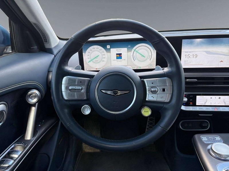 2023 Genesis GV60 Performance w/Navy Interior