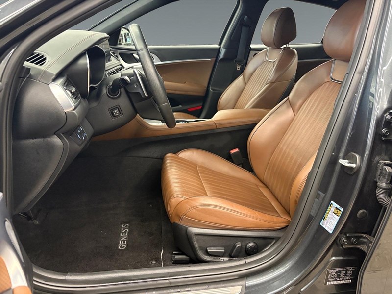 2021 Genesis G70 2.0T Elite