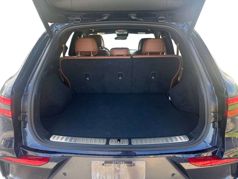 2026 Genesis GV70 2.5T Prestige