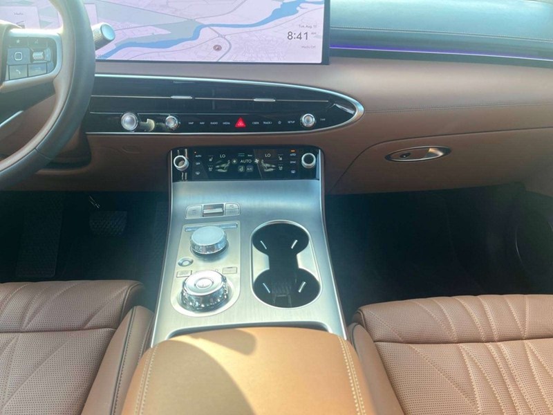 2026 Genesis GV70 2.5T Prestige
