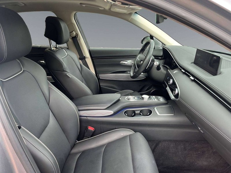 2025 Genesis GV70 2.5T Advanced Plus