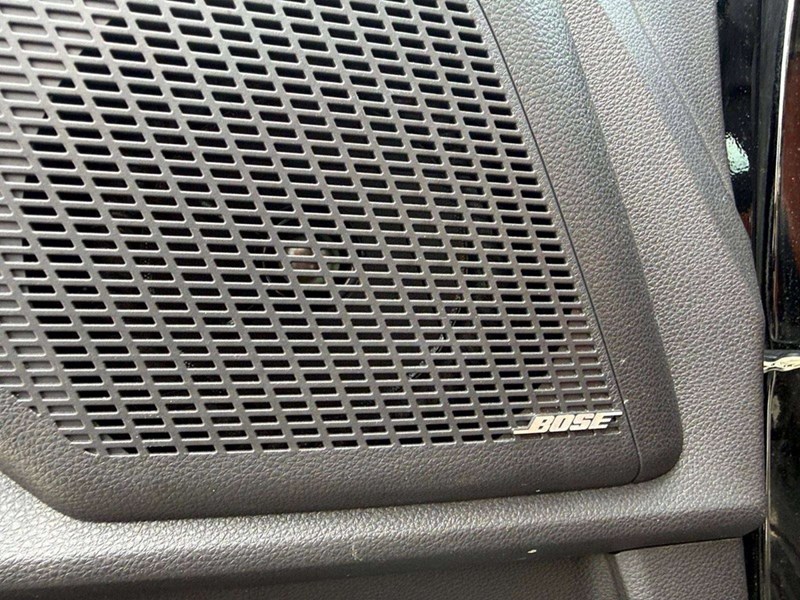 2022 Kia Carnival SX