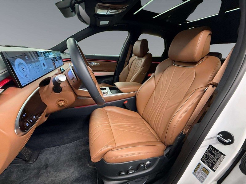 2026 Genesis GV70 2.5T Prestige