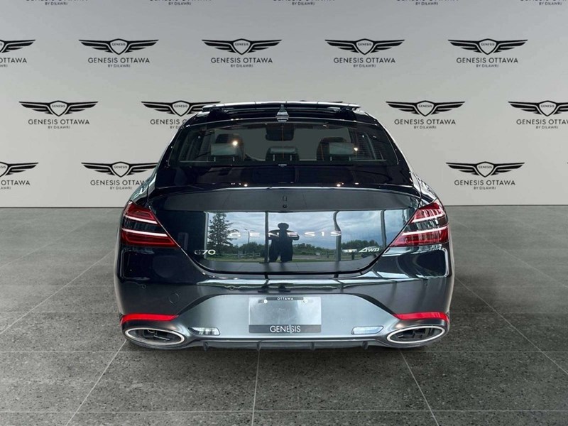 2026 Genesis G70 3.3T Sport