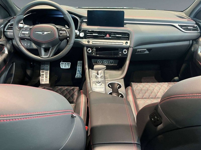 2026 Genesis G70 3.3T Sport