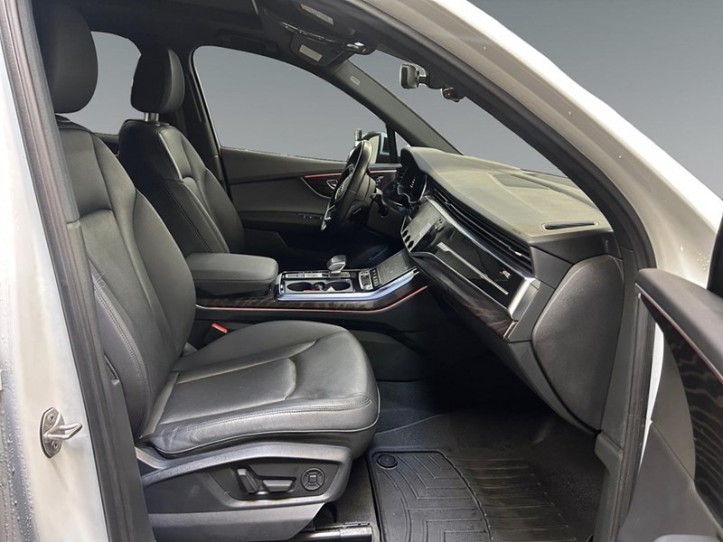 2022 Audi Q7 55 Progressiv
