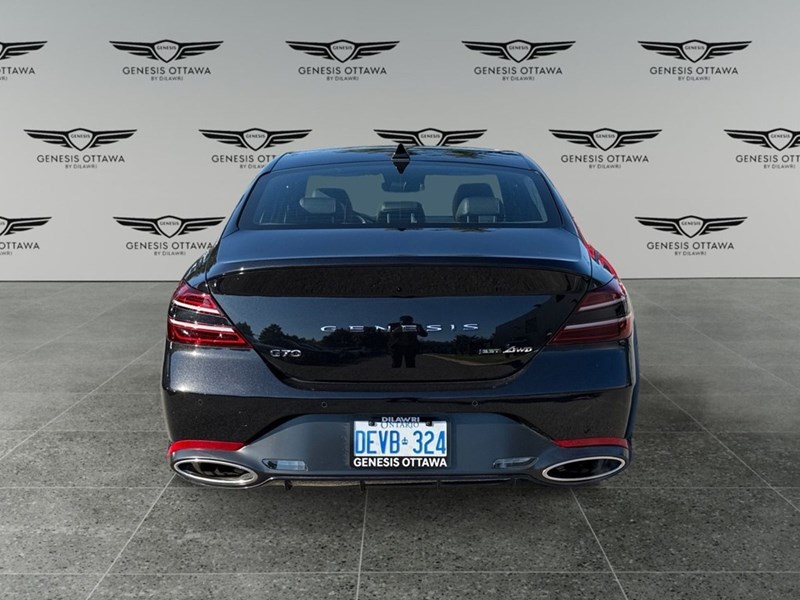 2025 Genesis G70 3.3T Sport
