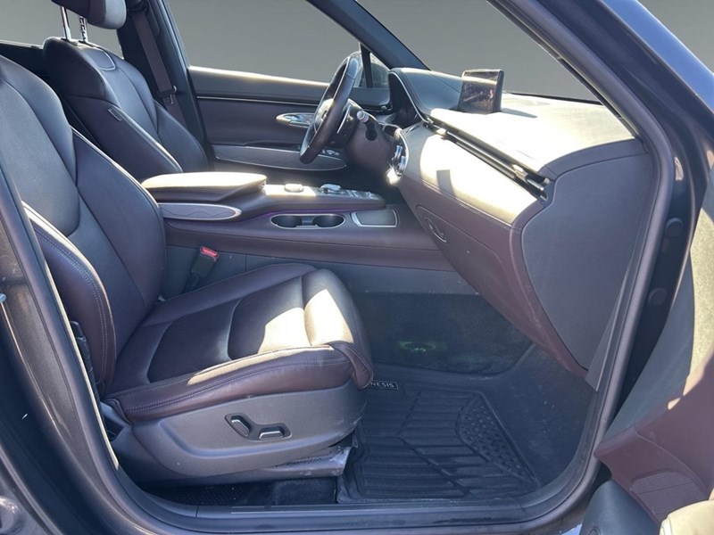 2024 Genesis GV70 2.5T Advanced Plus