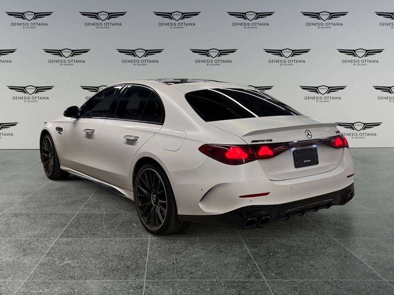 2025 Mercedes-Benz AMG E 53 E Base