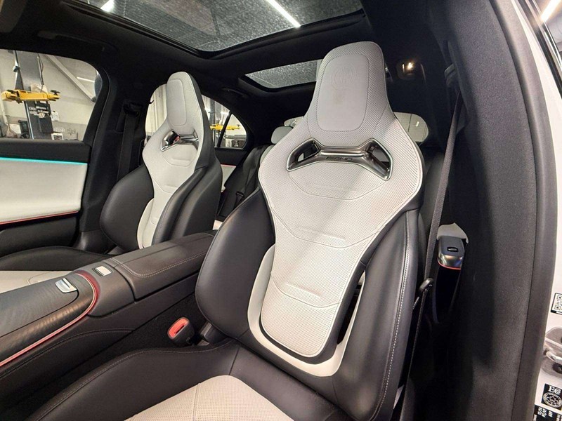 2025 Mercedes-Benz AMG E 53 E Base