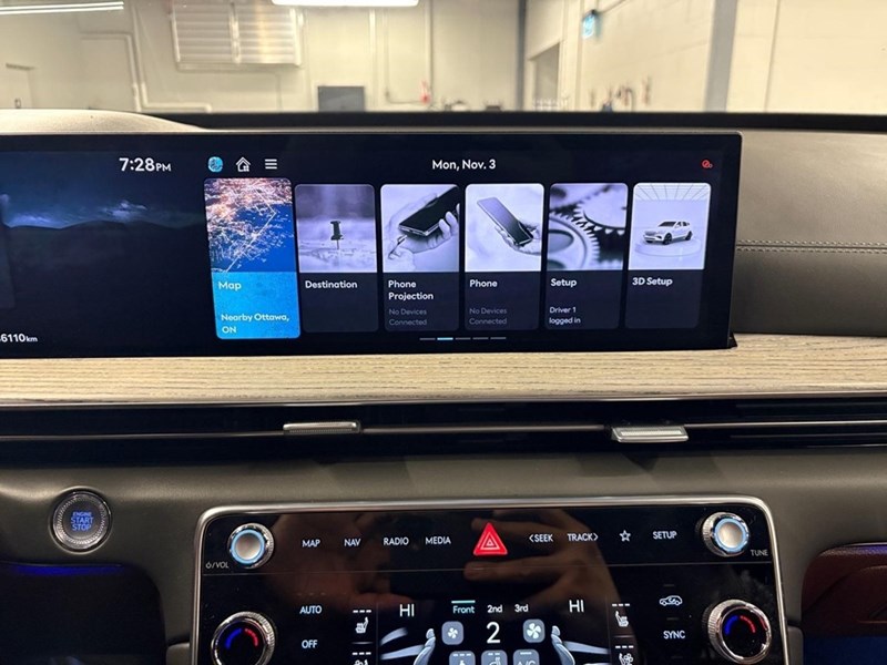 2025 Genesis GV80 3.5T Advanced w/Tech Pkg 7P