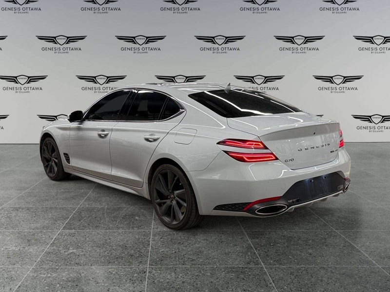 2022 Genesis G70 3.3T Sport