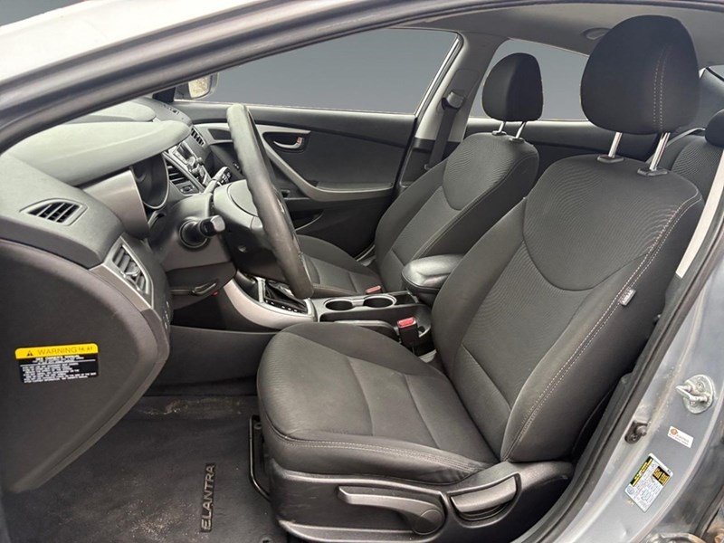 2015 Hyundai Elantra GL (A6)