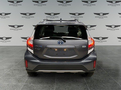 2018 Toyota Prius c Base