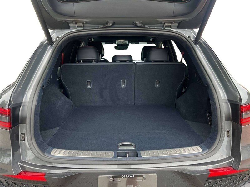 2022 Genesis GV70 2.5T Prestige