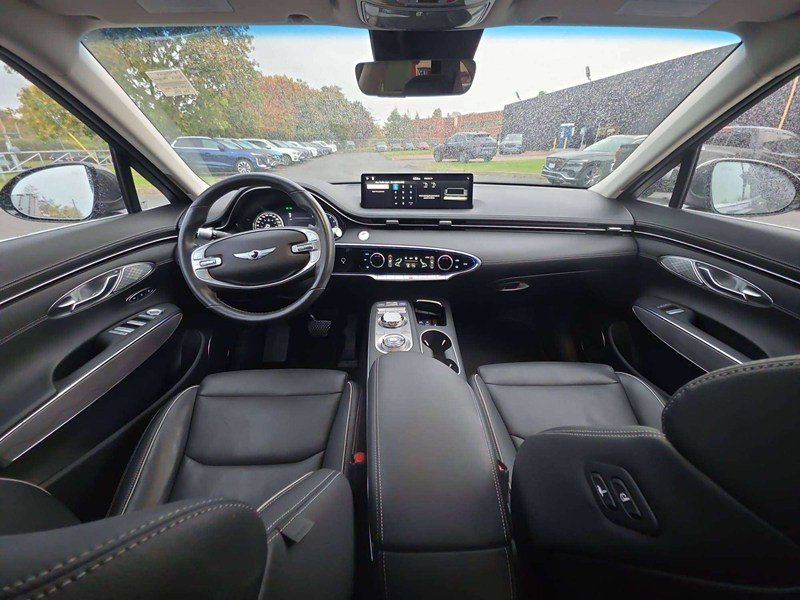 2023 Genesis GV70 2.5T Advanced