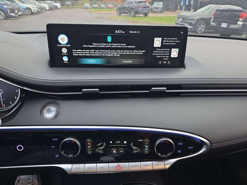 2023 Genesis GV70 2.5T Advanced