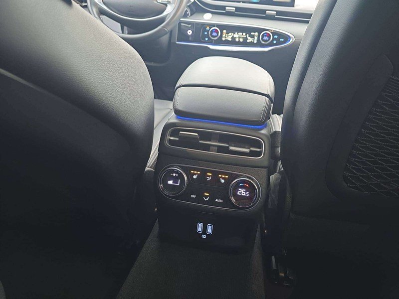 2023 Genesis GV70 2.5T Advanced