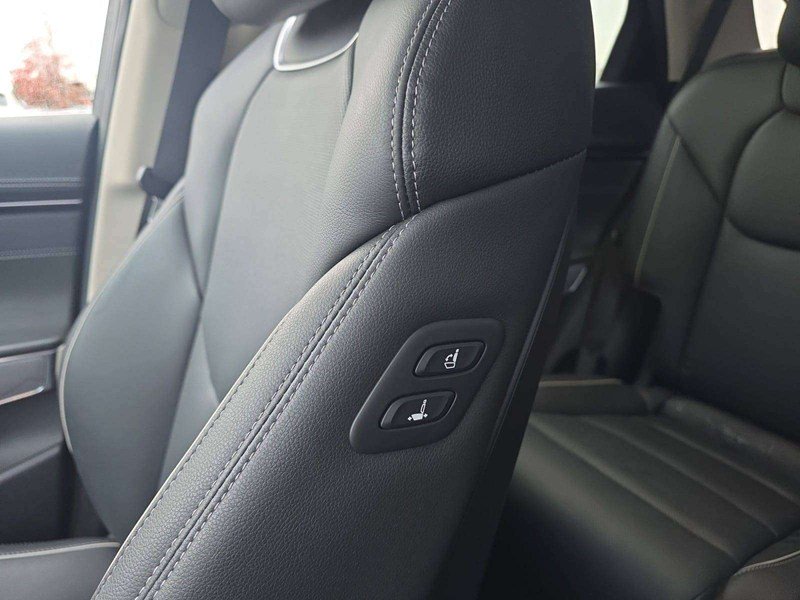 2023 Genesis GV70 2.5T Advanced
