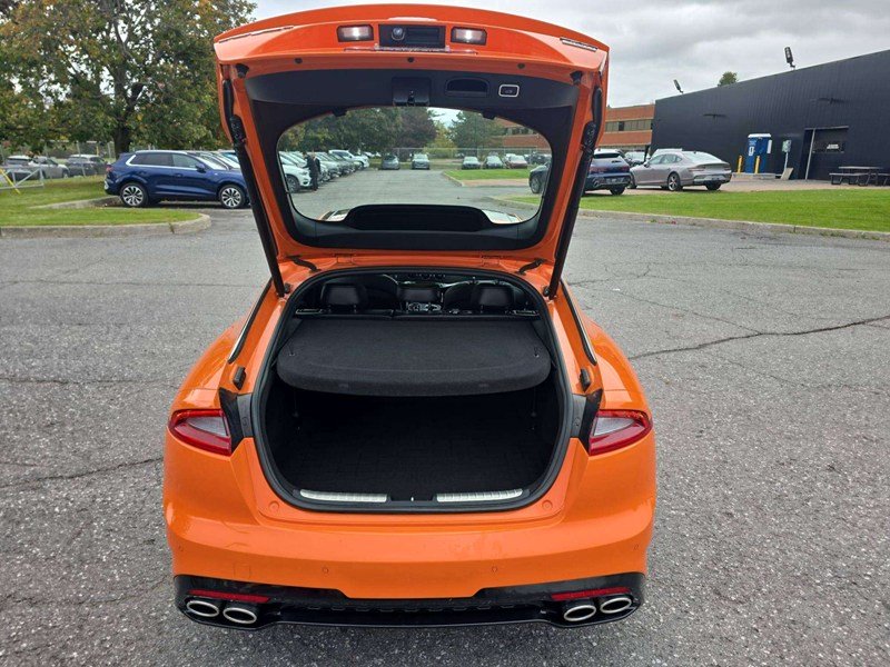 2021 Kia Stinger GT Limited w/Black Interior
