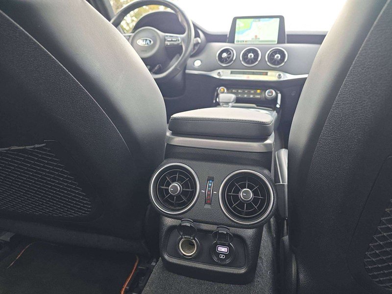 2021 Kia Stinger GT Limited w/Black Interior